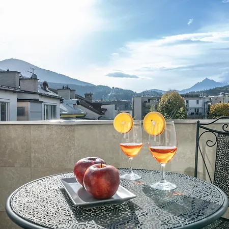 Neue Post I Self Check-in Hotel 4*