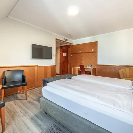 Hotel Neue Post I Self Check-in Innsbruck