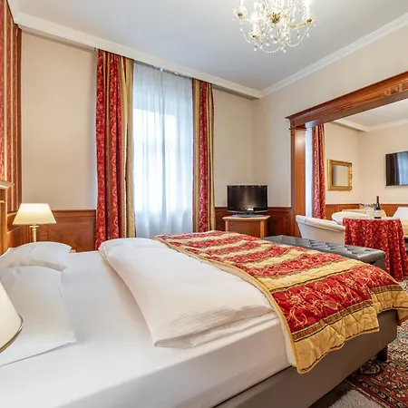 Neue Post I Self Check-in Innsbruck