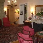 Neue Post I Self Check-in 4* Innsbruck