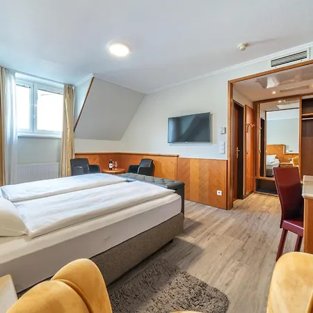 Neue Post I Self Check-in Hotel 4*