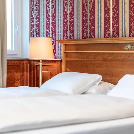 Neue Post I Self Check-in Hotel 4*