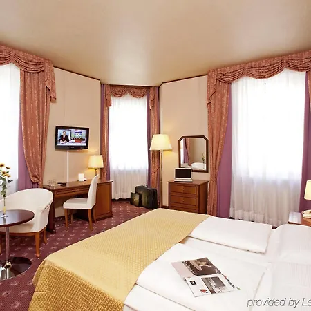 Neue Post I Self Check-in Hotel