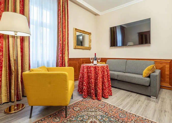 Hotel Neue Post I Self Check-in Innsbruck